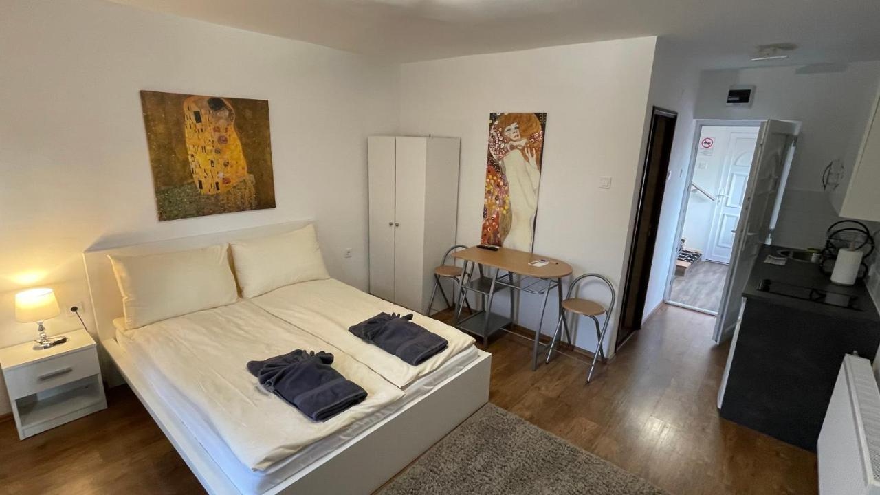 City Apartman Balatonföldvár Exterior foto